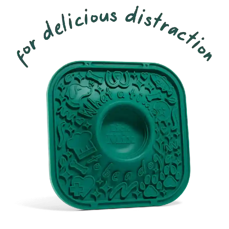 Woof Treat Lick Mat Green